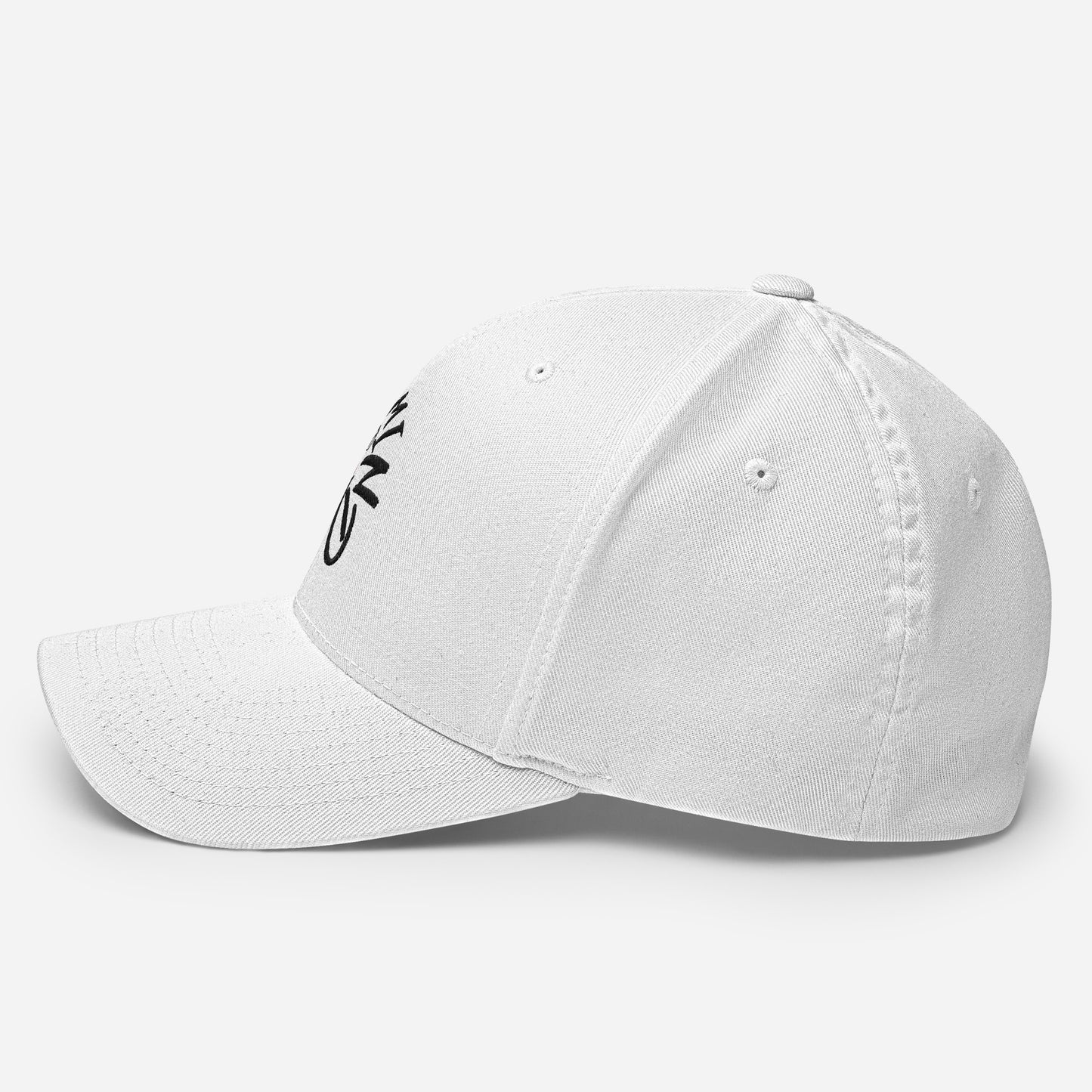 ManMind Embroidered Structured Twill Cap White